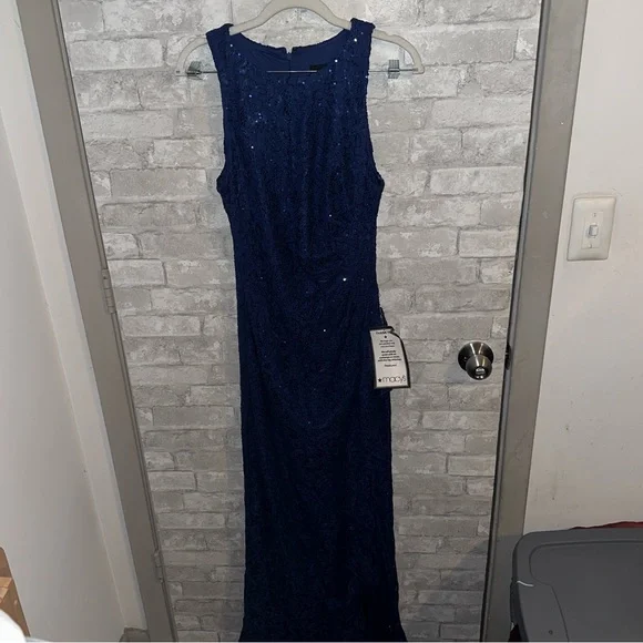 Nwot alex evening Long Sleeveless Lace Dress with Cascade Ruffle Front slit sz 8 - Picture 3 of 5